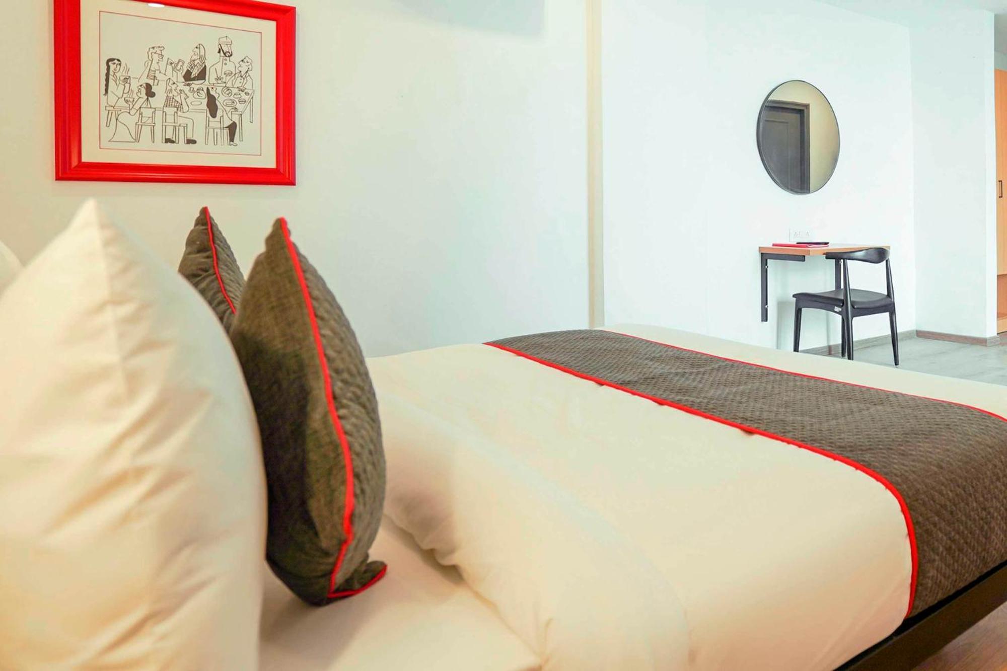 Super Townhouse O Hotel Aditya Residency Near Parthala Over Bridge Sector 121 Noida Indirapuram Buitenkant foto