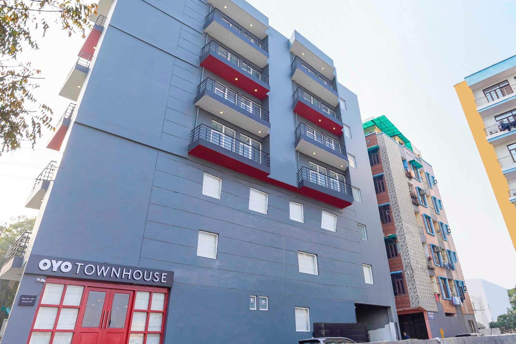 Super Townhouse O Hotel Aditya Residency Near Parthala Over Bridge Sector 121 Noida Indirapuram Buitenkant foto